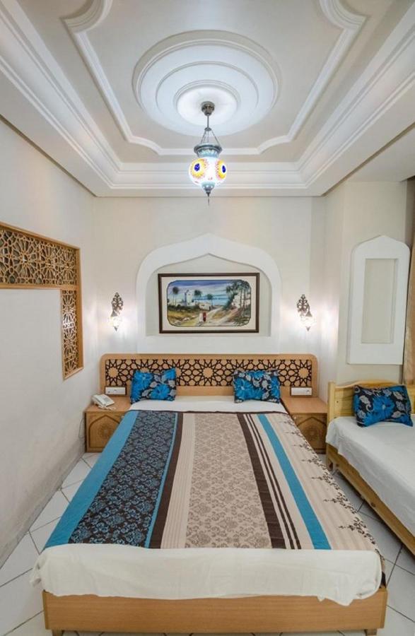 Saheb Ettabaa Tunis Hotel Bagian luar foto
