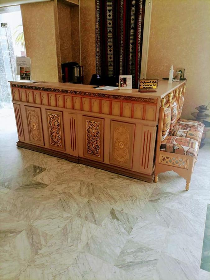 Saheb Ettabaa Tunis Hotel Bagian luar foto