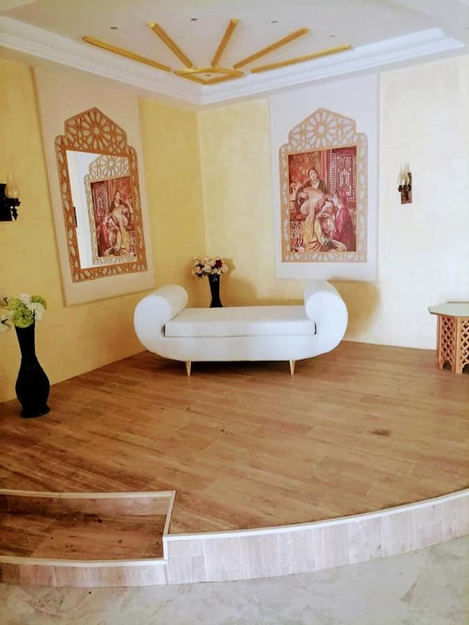 Saheb Ettabaa Tunis Hotel Bagian luar foto