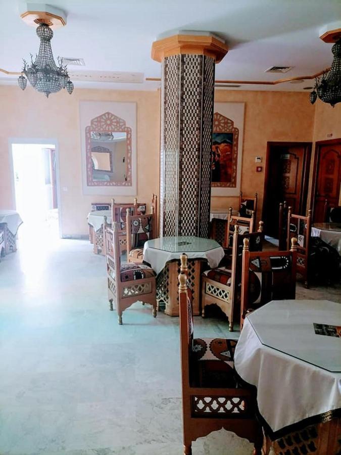 Saheb Ettabaa Tunis Hotel Bagian luar foto